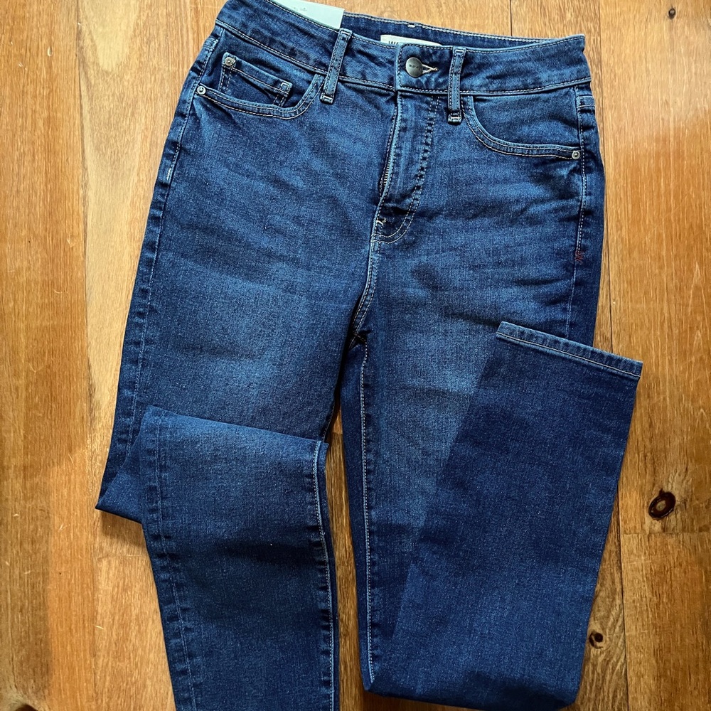 Skinny jeans